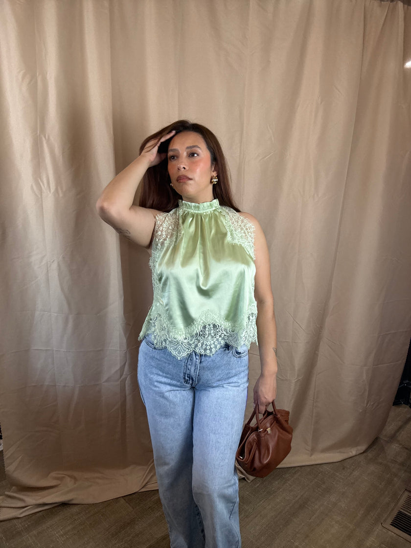 Elizabeth Top