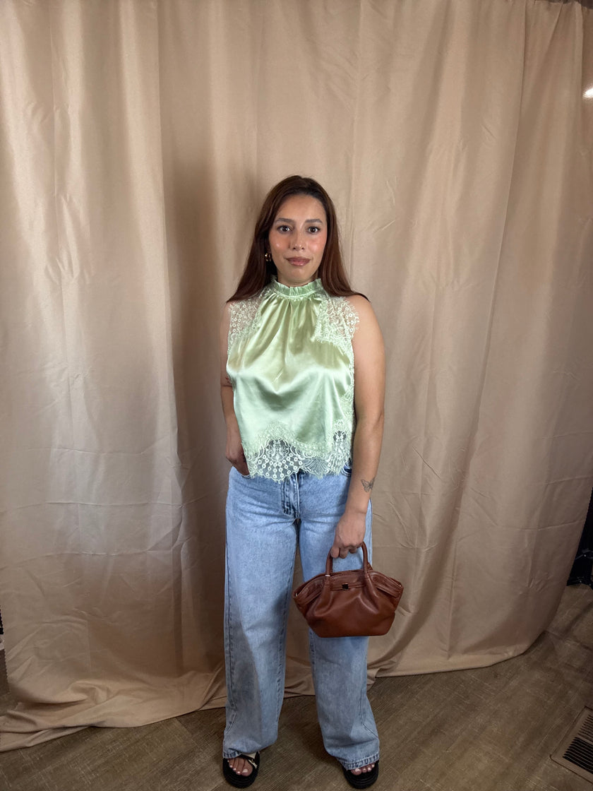 Elizabeth Top