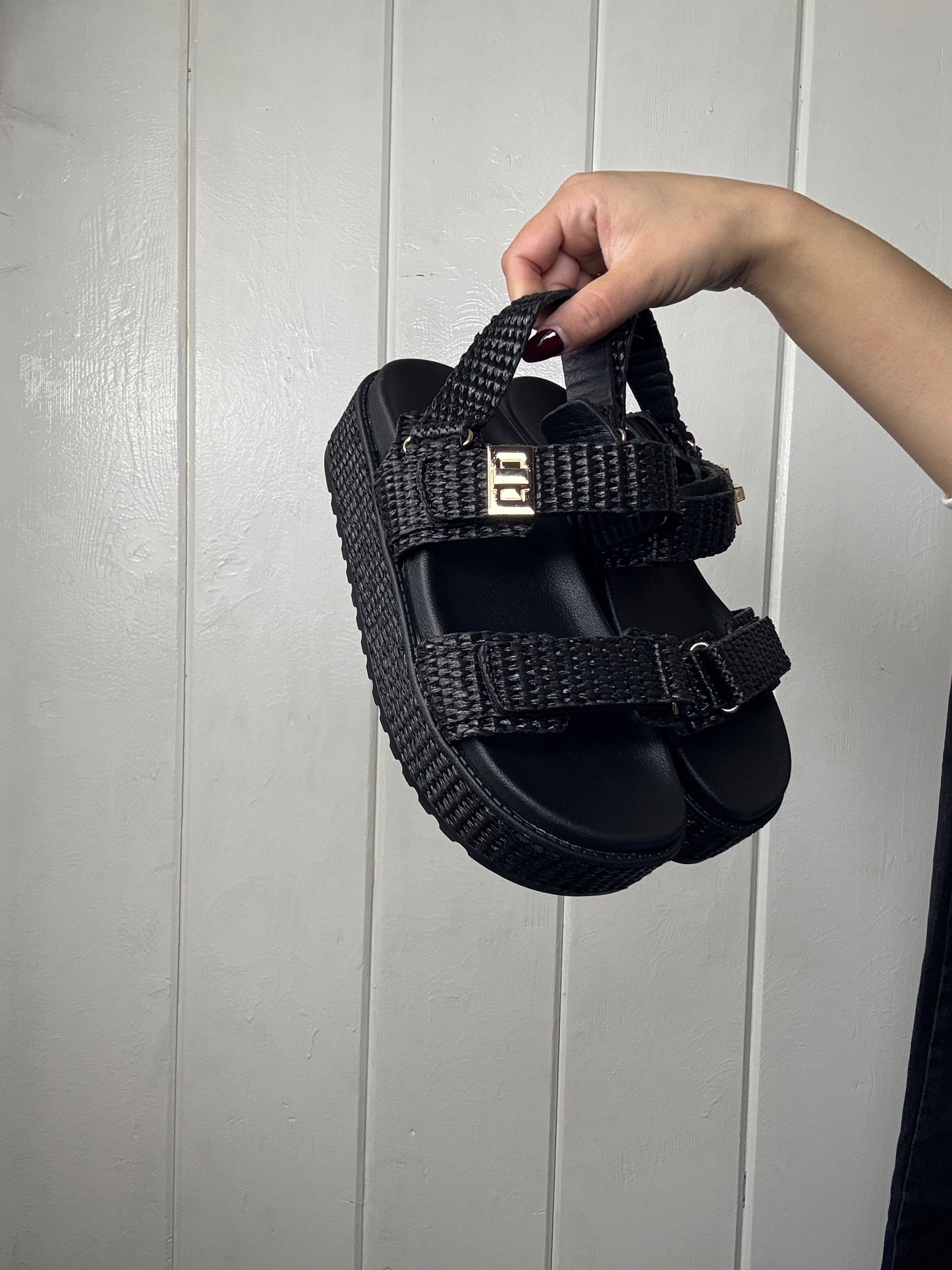 Tala Platform sandals