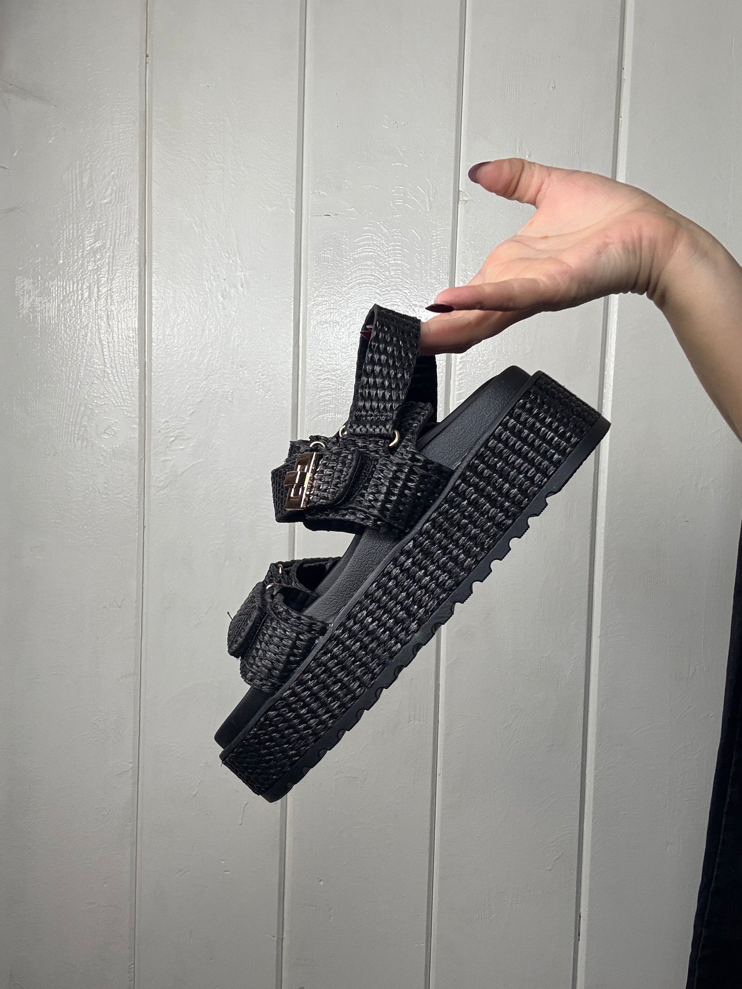 Tala Platform sandals
